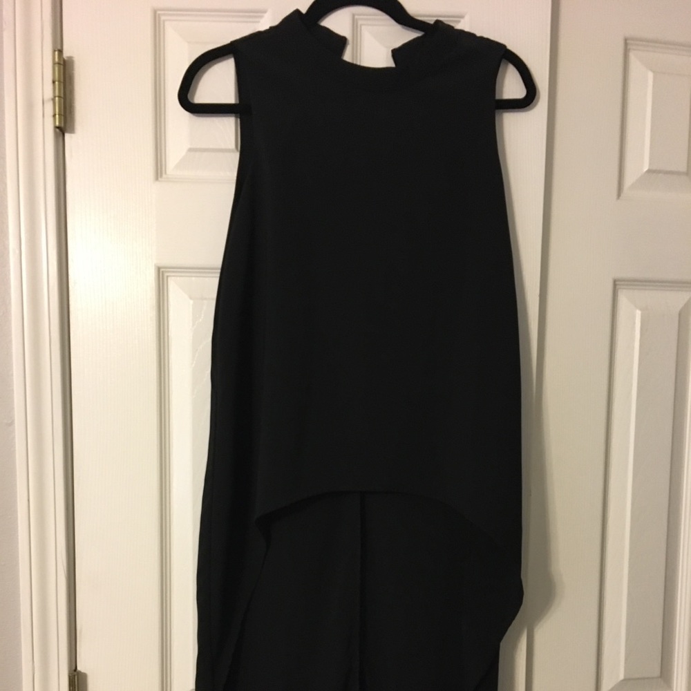 Black high/low top